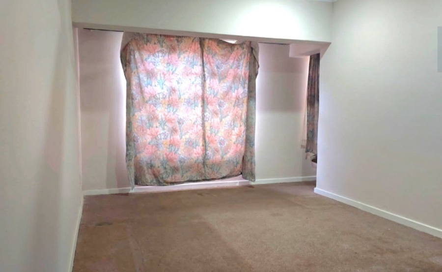 3 Bedroom Property for Sale in Uitenhage Central Eastern Cape